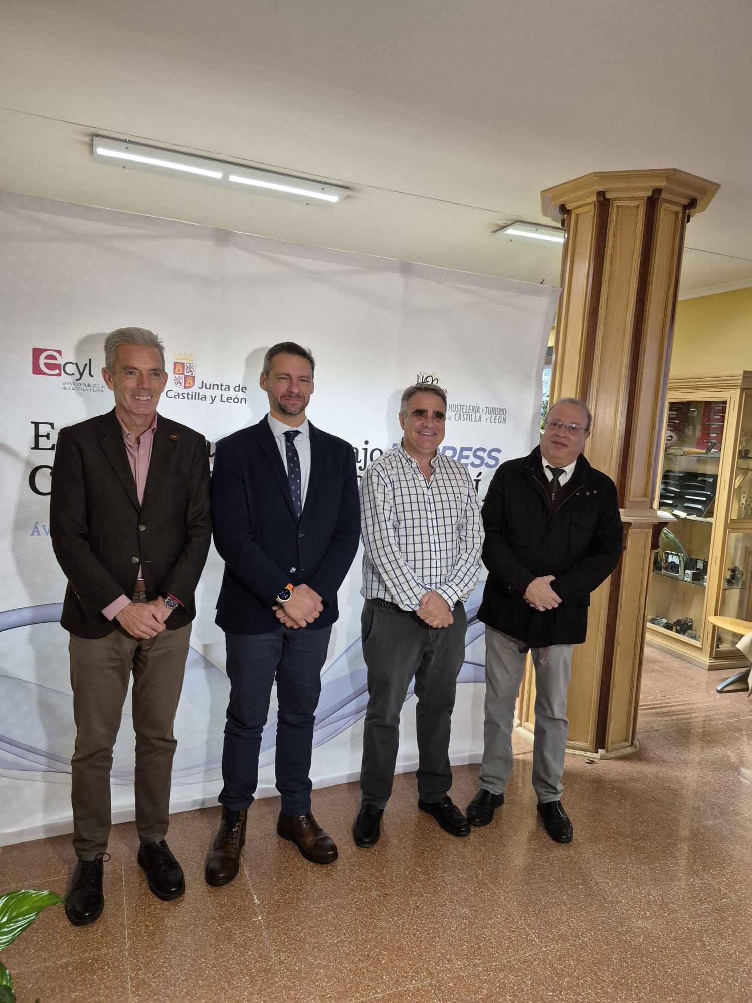 LA JUNTA DESARROLLA EN ÁVILA  LA JORNADA «CONEXIÓN HOSTELERÍA » ENTREVISTAS DE TRABAJO EXPRESS